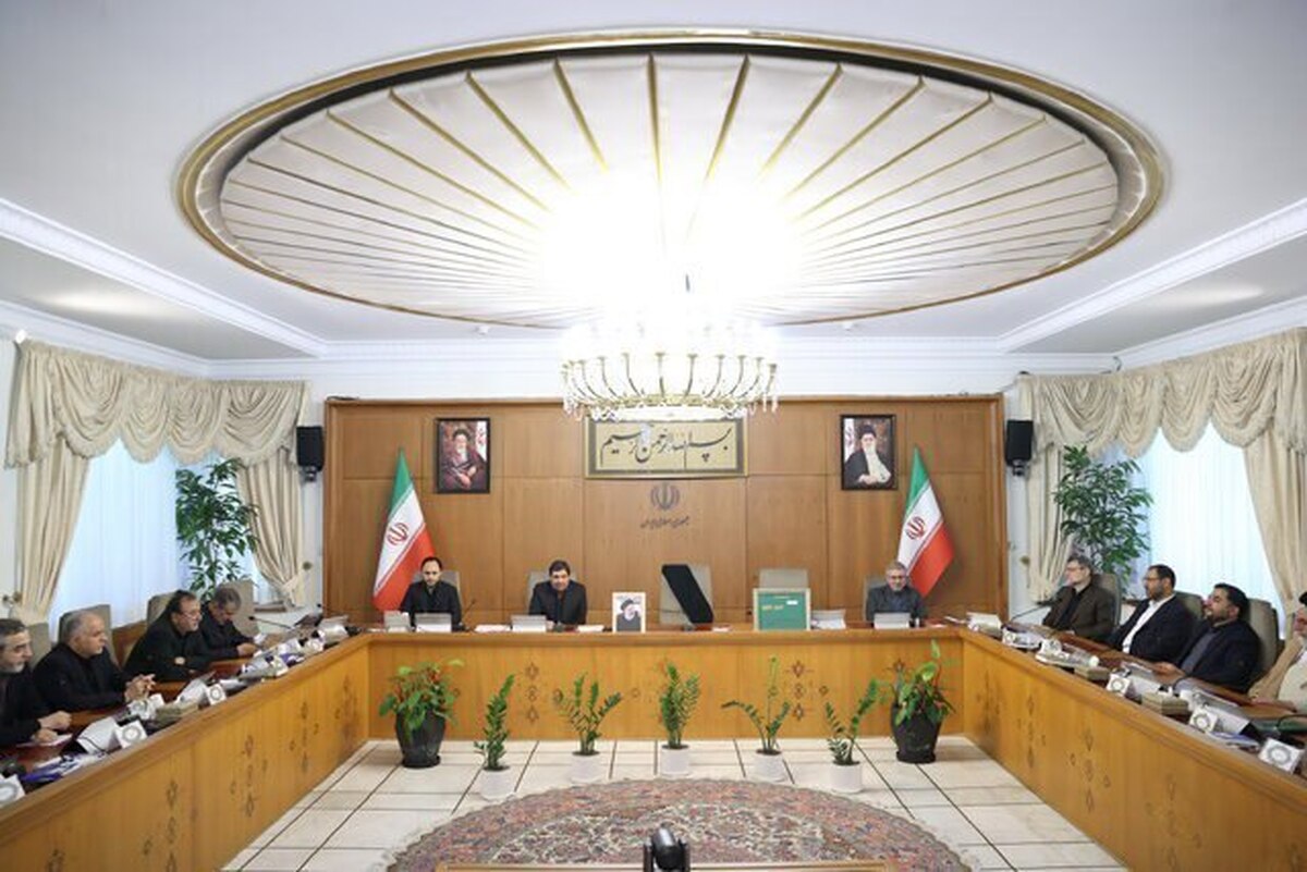 نخستین جلسه هیات دولت بعد از تعیین مخبر به عنوان سرپرست ریاست جمهوری برگزار شد
