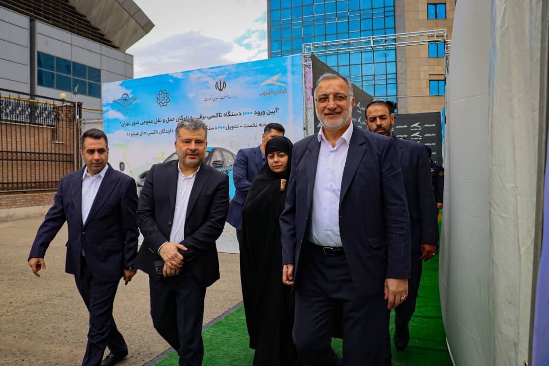 ورود اولین سری تاکسی‌های برقی کرمان موتور به ناوگان تاکسیرانی تهران