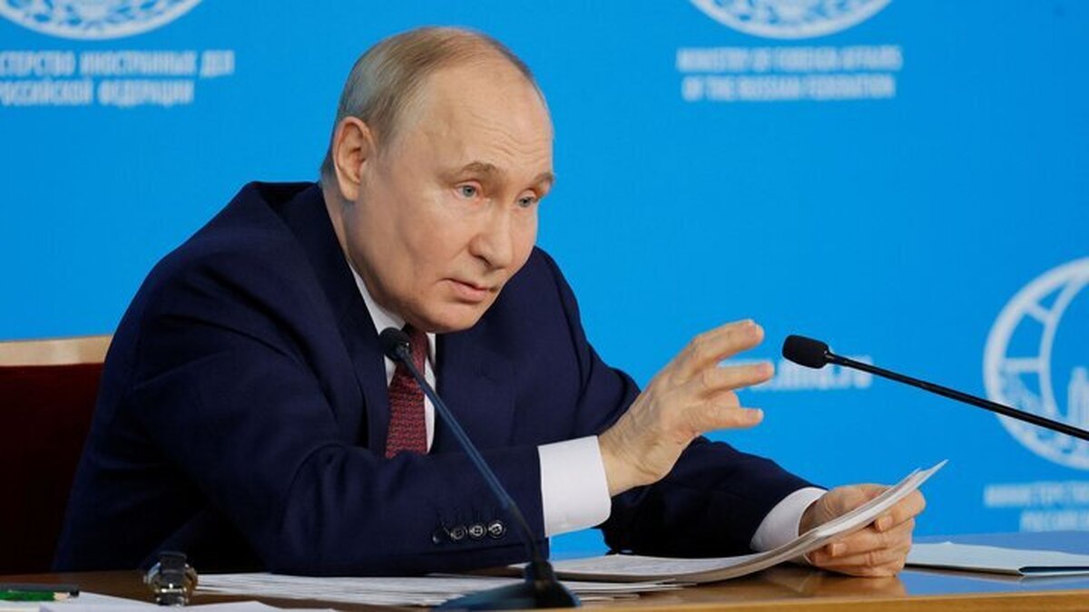 پوتین: روسیه از کره‌شمالی و مردم قهرمان این کشور در برابر غرب خائن حمایت می‌کند