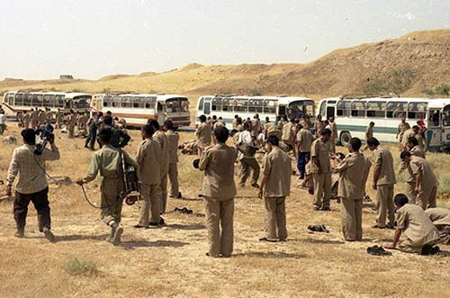 بازگشت اسرای جنگ تحمیلی به ایران