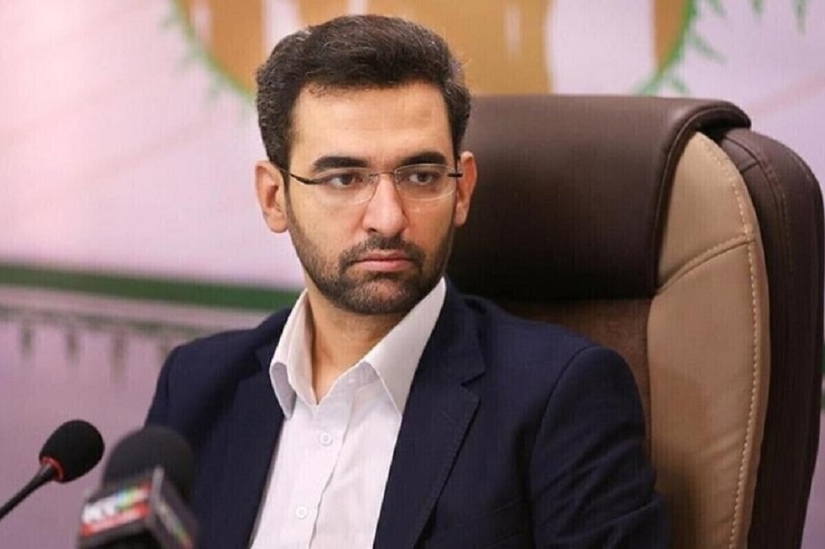 آذری جهرمی: فعل و انفعالات سیاسی این روزها، به معنای حذف یک جریان سیاسی از سپهر کشور نیست / تجربه خالص سازی حداقل در سه سال گذشته نشان داد که تفکر حذفی راه به جایی نمی‌برد