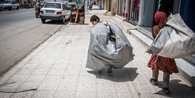 استانداری: ۹۳۰ کودک کار اتباع خارجی در تهران به همراه خانواده ردمرز شده‌اند